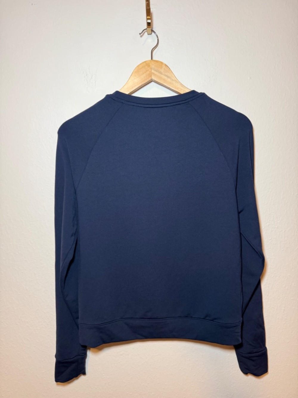 Athleta Snappy Sweatshirt XS Navy Snap Sleeve Athleisure Pullover Top - Picture 4 of 4